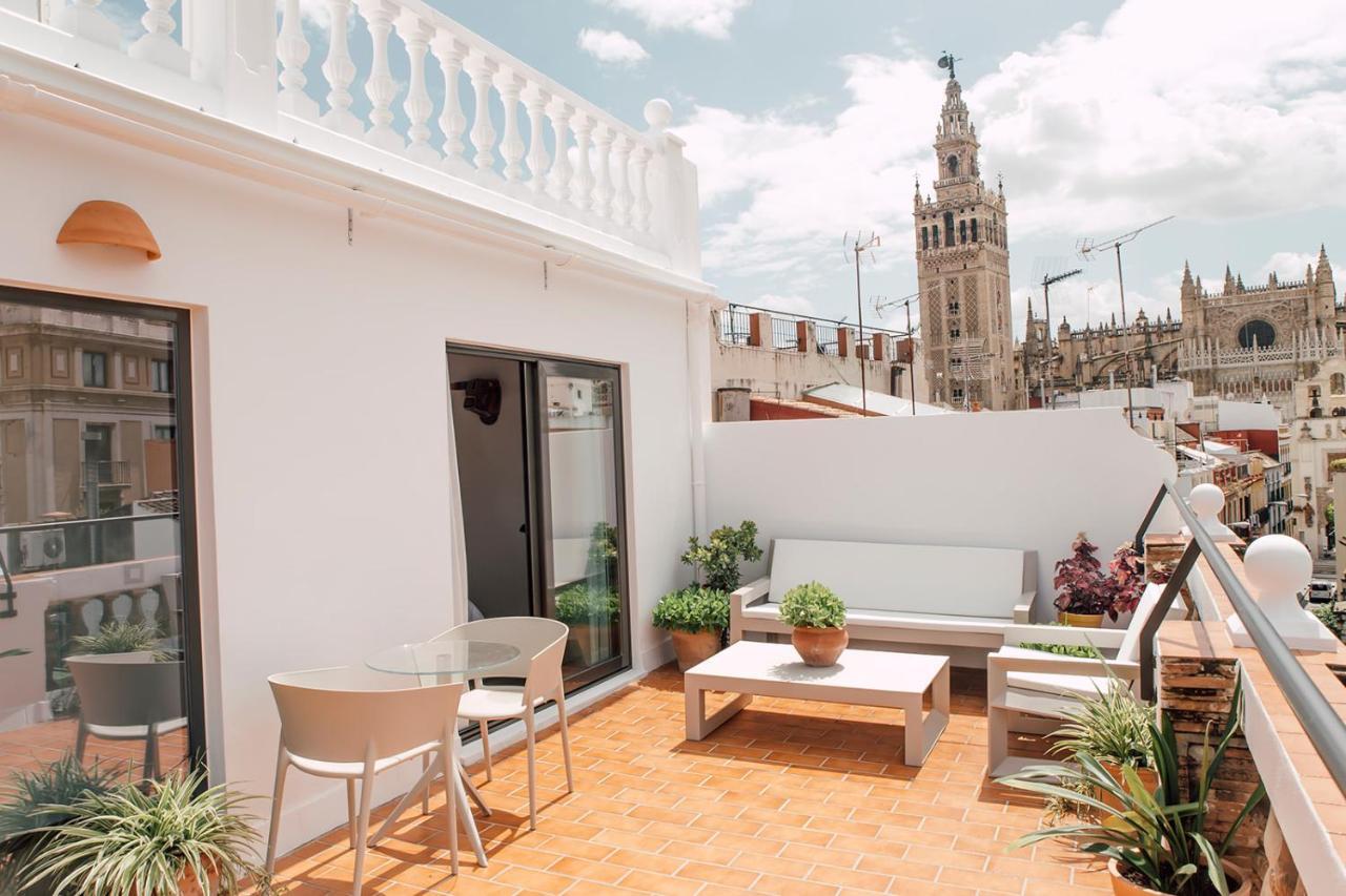 Puerta Catedral Holiday Suites Севилья Экстерьер фото